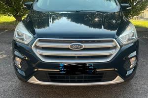Ford kuga 2017