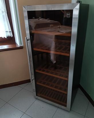 Cantina vini Metro: doppia temperatura 