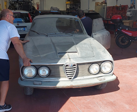 Alfa Romeo 2600 sprint del 1962 da restaurare