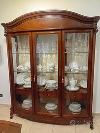 vetrina soggiorno stile classico 