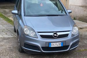 OPEL Zafira 1.9 CDTI 120 cv 7 POSTI
