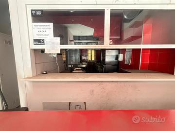 ESPERO - Locale commerciale con canna fumaria