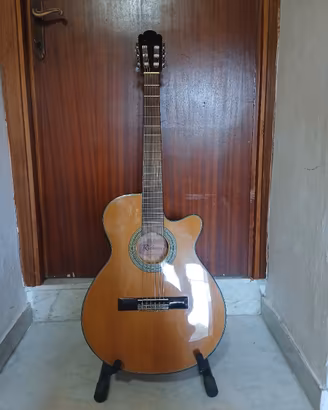 chitarra classica Richwood