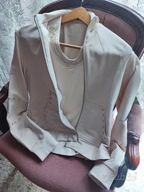 Completo felpa e canottiera pastello 