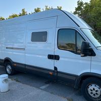 Iveco daily 35S13 (2012)