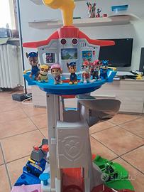 torre paw patrol + personaggi 