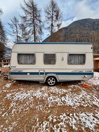 Caravan (roulotte) Fendt Saphir 450 Q - 4 posti