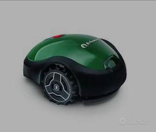 Robottino robomow rx20u con base di ricarica.