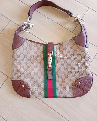borsa Gucci con numero di serie