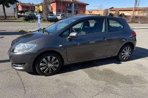 Toyota Auris 1.4 D-4D 3 porte Sol*CAMBIO AUTOMATIC