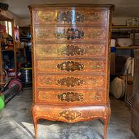 Armadio settimanale in radica