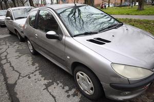 Peugeot 206 2002
