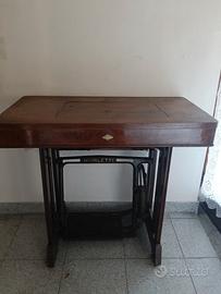 macchina da cucire Borletti