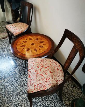 Tavolo e poltrone  da ingresso
