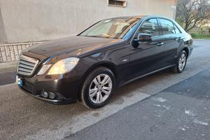 Mercedes-benz E 220 CDI BlueEFFICIENCY Executive