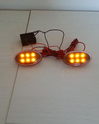 Coppia luci perimetrali 6 LED arancioni