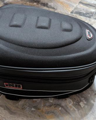 Bauletto magnetico per serbatoio 