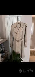 Trench lungo beige vintage stile Burberry-Modello