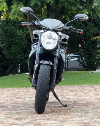 MV Brutale 1090RR