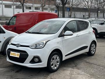 Hyundai i10 1.0 Benzina (Garanzia 24 Mesi)