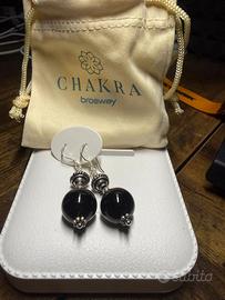 Orecchini da donna in argento con pendente in piet