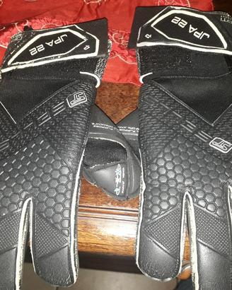 guanti da portiere