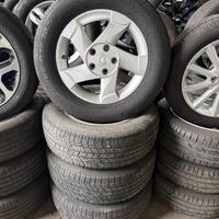Cerchi Dacia Duster + gomme 215/65R16