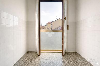 2 LOCALI A MILANO