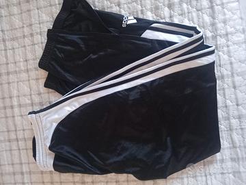 Pantalone sportivo Adidas con cerniere sul fondo
