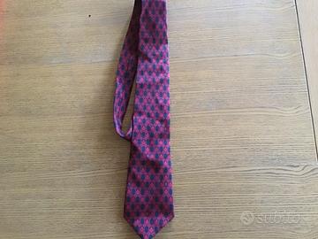 Cravatta Brioni in pura seta