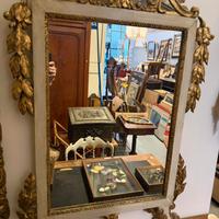Specchiera antica del 1700 legno laccato e dorato