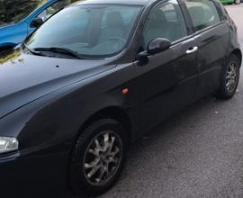 ALFA ROMEO 147 1.6 T.S. Distinctive Monovalente