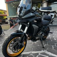 Qj Motor SRT 700 SX M.Y. 25 TRIS VALIGIE