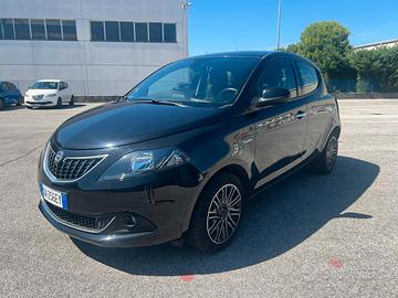 Lancia Ypsilon 1.0 FireFly 5 porte S&S Hybrid 2023