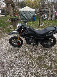 125 motard