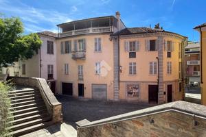 4 LOCALI A SANTO STEFANO BELBO