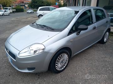 Fiat Grande Punto Grande Punto 1.3 MJT 75 CV 3 por