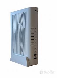 Modem D-Link DVA-5592 – fibra e rame - Come nuovo