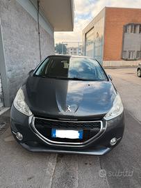 Peugeot 208 1.4 HDi 68 cv