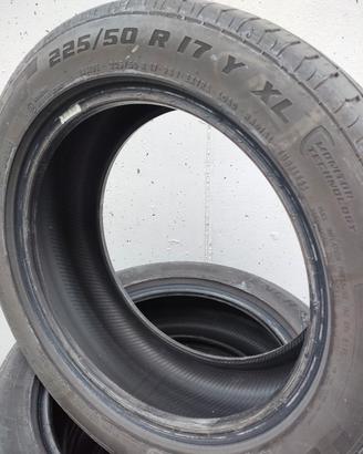 Pneumatici 225 50 r. 17 ESTIVI
