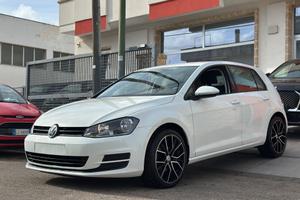 Volkswagen Golf 1.6 TDI 110 CV -2016 NAVI/18"
