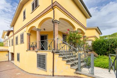 PORZIONE DI QUADRIFAMILIARE A ANGUILLARA SABAZIA