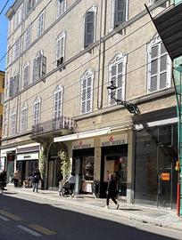 Immobile di 70 m² con 1 locale a Parma