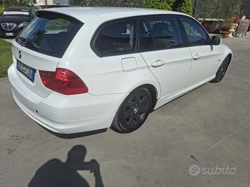 Bmw 320d cat Touring distribuzione appena effettua