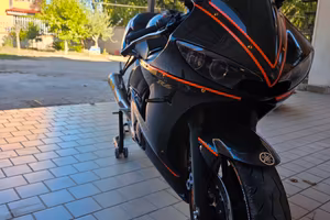 Yamaha R6 2004