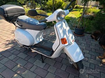 Vespa Cosa 200cc.