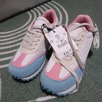 Scarpe da ginnastica bambina N.32 nuove