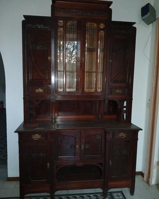 Antica Credenza in noce massello fine 800