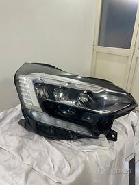 Faro destro captur