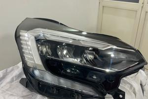 Faro destro captur